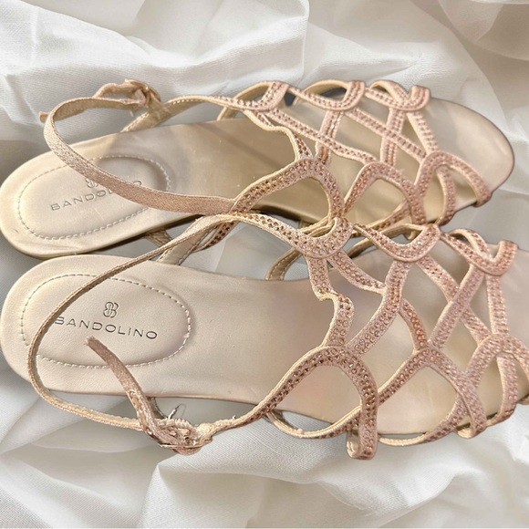 Bandolino Women’s Gold/Rose Tone Rhinestone Open Toe Sling Back Sandals Size 8M - Picture 5 of 12